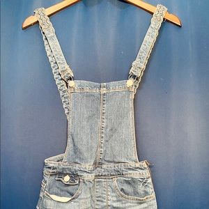 Short overalls!